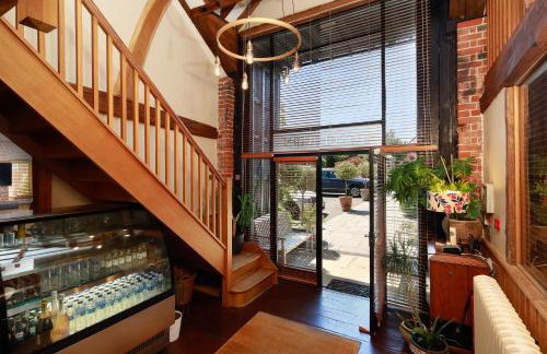 Tonge Barn - Photo 41