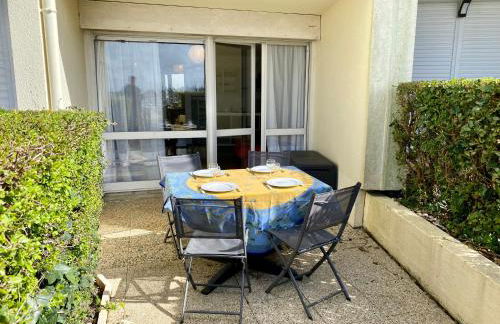 REF 086 Appartement T2 avec terrasse résidence avec piscine - Foto 1