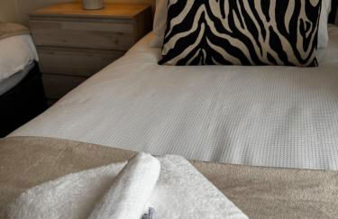 Anchor stays - your steady base away from home - Foto 14