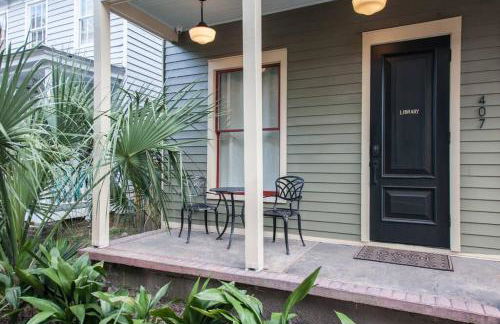 Intimate Library Studio - Minutes to Forsyth Park - Foto 9