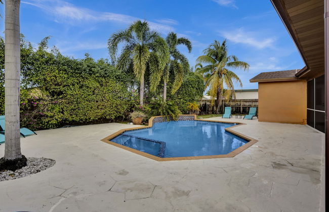 Cleveland Tropical Oasis & Private Pool - Foto 35