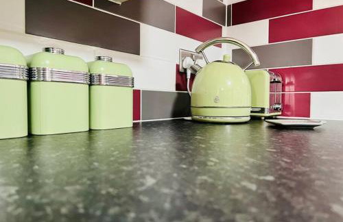 Swordfish Cottage **Next to the Harbour** - Photo 16