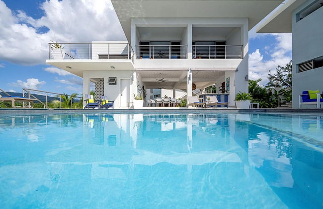 Santosha Whitehouse JM - 10 Bedroom Villa w Private Beach - Photo 20