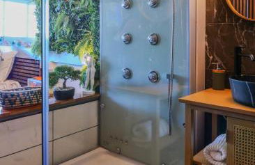 Jungleroom Vegetal and romantic, parking - Photo 2