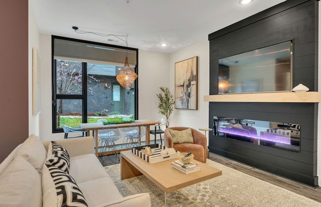 The Grove by AvantStay – Stylish Group Stay with Private Bathrooms - Foto 65