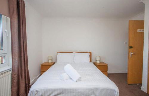 3 Bedroom Duplex with Free Parking - Foto 17