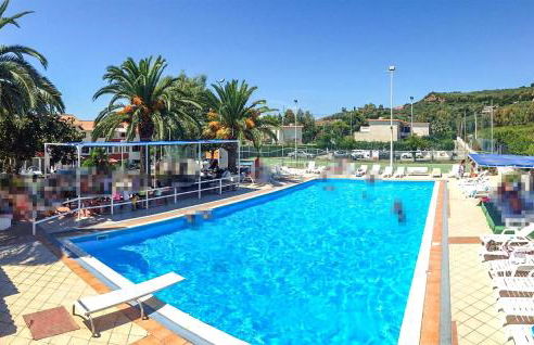 Awesome Apartment In Falerna - Foto 1