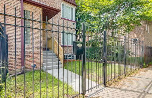 2 Mi to South Shore Beach Urban Retreat with Yard - Foto 36