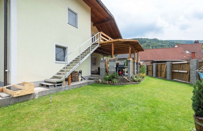 Impressive Holiday Home in Pinsdorf With Pool - Foto 30