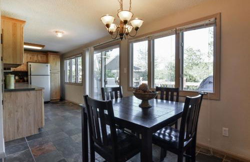 Chalets Resort LAKEFRONT Cottage Free Amenities Amazing views Kayaks 2 Pools - Foto 31