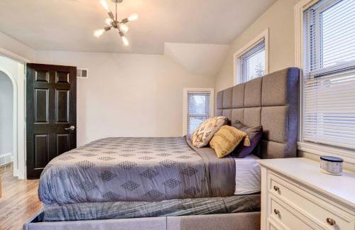 Luxurious Detroit Home - Walk to Golf and Park! - Photo 28