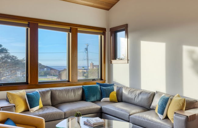 Half Block to Beach w Oceanview Patio Balcony The Shore Pine by Avantstay - Foto 8