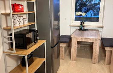 C4S - COME4STAY - Töging - InnStay - 3 Zi Apartment in Töging - 7Personen - Küche - Badezimmer - Balkon - SmartTV - WLAN - Foto 2