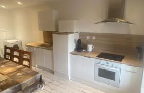 Maison à la campagne Grande cuisine tous équipés, grand salon , 3 chambres avec lits doubles, salle de bain et toilettes - Foto 6