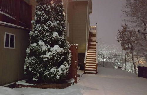 Modern Beautiful Apartment-5 Beds-Full Kitchen-Parking-Super Clean-Great for Groups - Foto 26