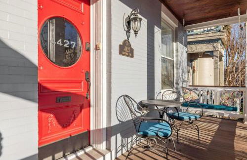 Walk to Forest Park Euclid Fire Pit Porch Swing - Foto 7