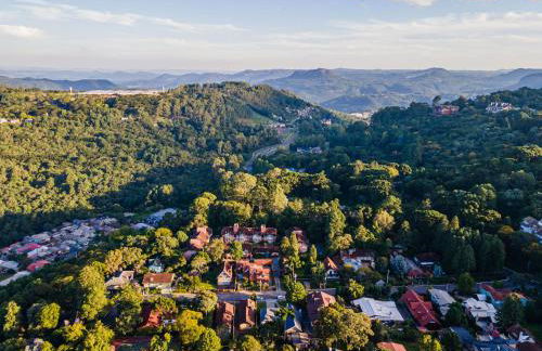 10 min a LAGO NEGRO 2 hab para 6 personas cerca del centro - Foto 43
