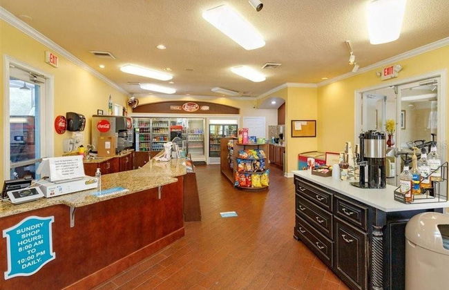 Adventureland Oasis - Resort Near Disney - Photo 50