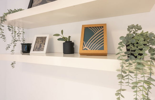 Llansannor Drive by Tŷ SA - Free Parking - Photo 5