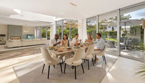 VACATION MARBELLA I Villa Finesse, Luxury Villa, Golden Mile, Swimming-pools, Sauna, Spa, Gym, Minutes from Golfs and Beaches - Foto 3