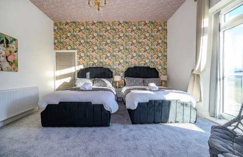 Spacious 6 Bedroom Escape with Hot Tub, Games Room & Karaoke in Yorkshire - Foto 59