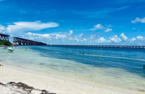 Newly renovated and cozy home in the Florida Keys - Foto 2