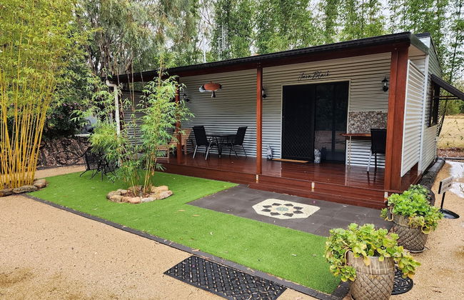 Jubri's Hideaway - Photo 14