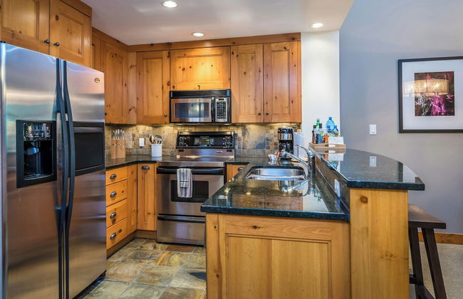 First Tracks Lodge, by Lodging Ovations - Foto 8