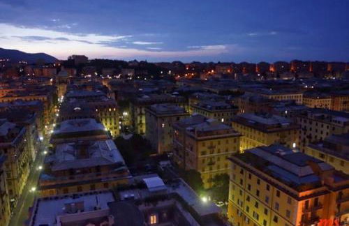 Suite Lambruschini central with top city view - Free covered parking - Foto 36