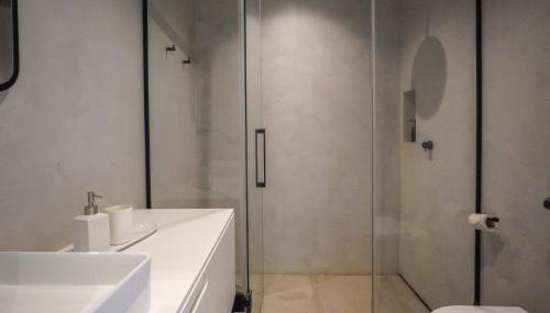 MBird Riverside 2BD Flat with garage - Foto 5, Shower
