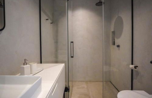 MBird Riverside 2BD Flat with garage - Foto 34