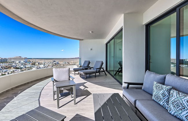 Oceanfront Vibes Iconic Beachside Getaway - Foto 28