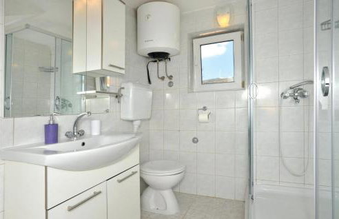 Nice Home In Prugovo With Jacuzzi - Foto 39