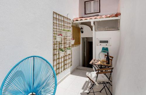 Alfama with Private Patio & Barbecue - Photo 17