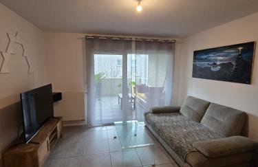 Appartement T2 avec terrasse - Photo 4