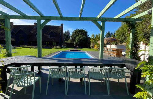 Period Luxury Converted Barn Windsor/Maidenhead - Perfect for family groups - Foto 88