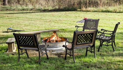 Riverfront w Deck Grill Fire pit & Climbing Wall - Photo 4, Garden view