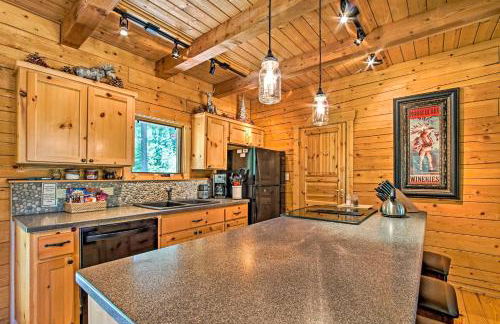 Cle Elum Mountain Cabin with Hot Tub and Hiking! - Foto 8