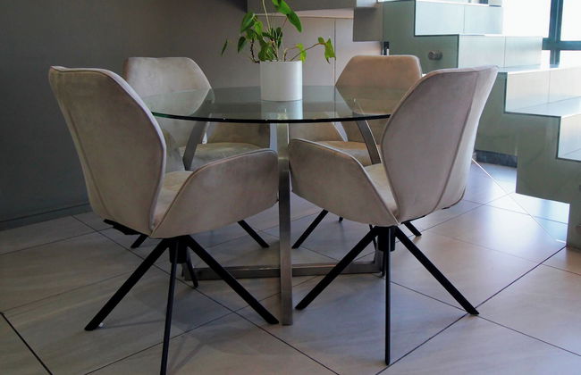 Sandton Smart Apartment Sixteen - Photo 10