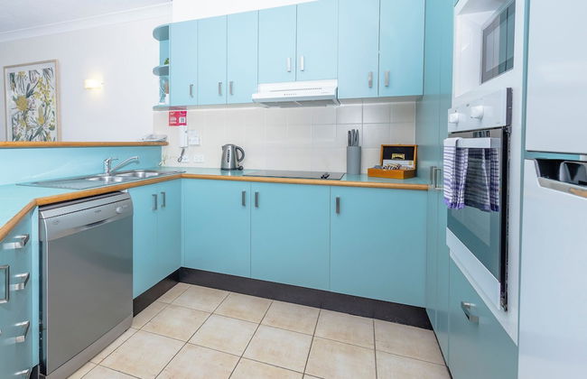 Currumbin Sands Holiday Apartments - Photo 13