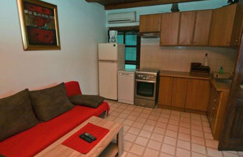 Robinson Elizabeta - Photo 39