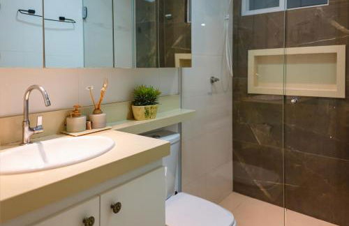 Apt Moderno Próximo da Praia de Atalaia - Photo 26