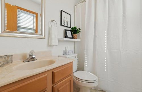 3 Bedrooms, Hot Tub, Fire Pit, and Pet Friendly - Foto 16