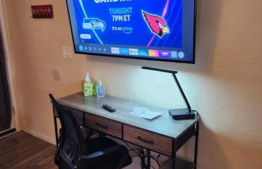 2-bed condo, cook-ready kitchen, and laundry, 5-8 minutes from University of Arizona and downtown Tucson - Foto 6