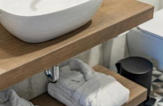 Boutique Saline Apartments - Green - Photo 9