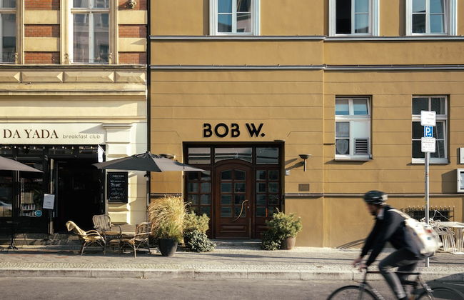 Bob W Mitte - Foto 1