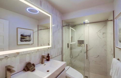 Lux Escape 1 • Views Hot Tub Games Mini Golf - Foto 19