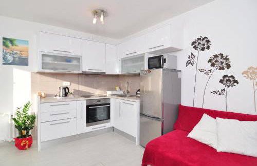 Full equipped flat close to all - Foto 8