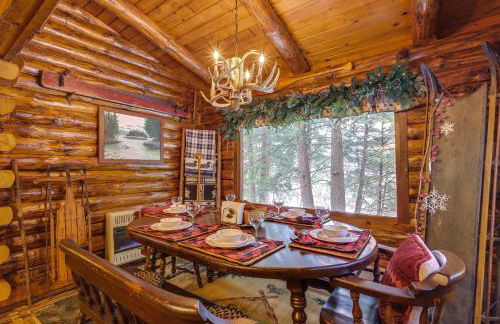 Lake and Beach Access at Lake Luzerne Cabin! - Foto 10