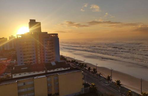 lindo apartamento frente mar - Foto 24
